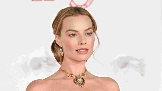 The Story Behind Elizabeth Taylor’s Legendary Necklace, as Worn by Margot Robbie